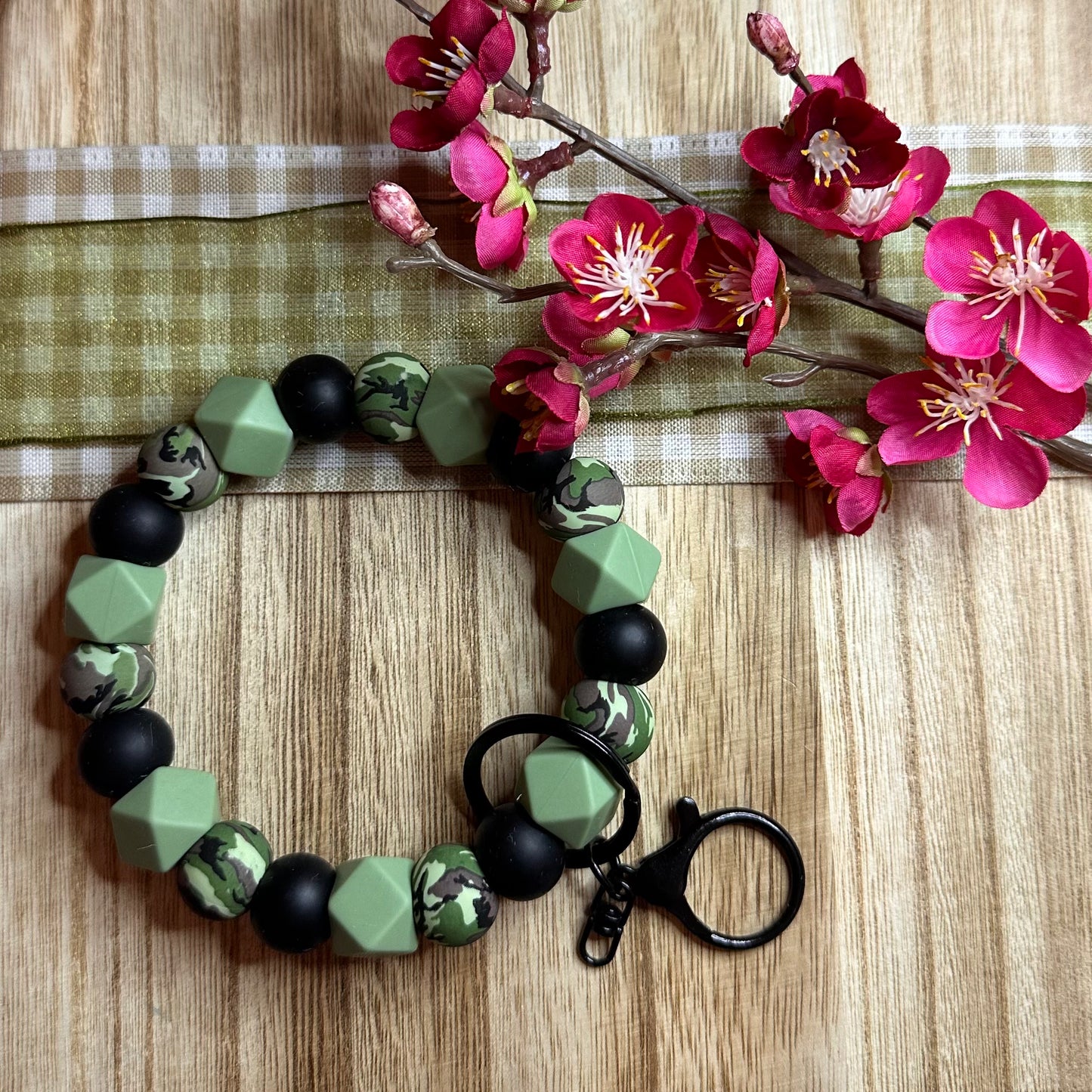 Wristlets 15mm Faith, Love and Support